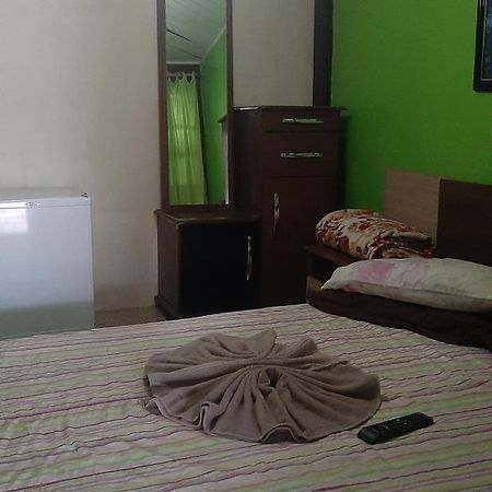 Pousada Suites Praia De Costazul Rio das Ostras Esterno foto